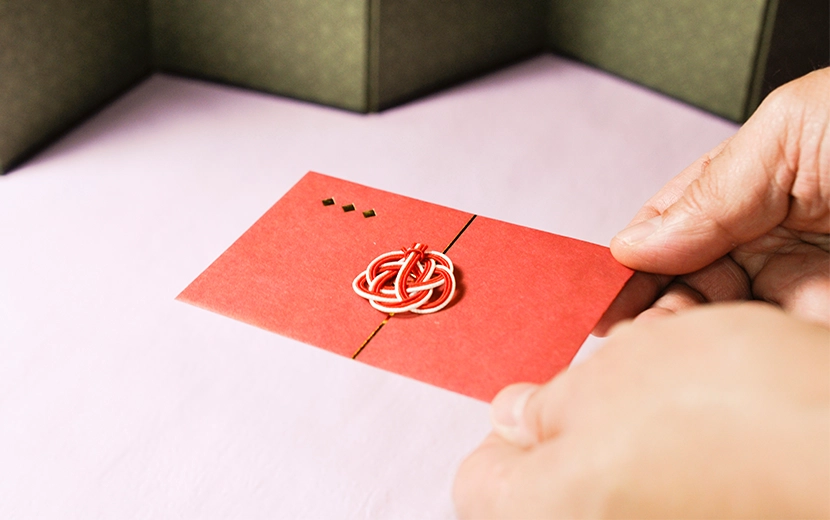 お年玉の新札マナー、本当に必要？ピン札との違いから「折れ目なし」の意味まで徹底解説