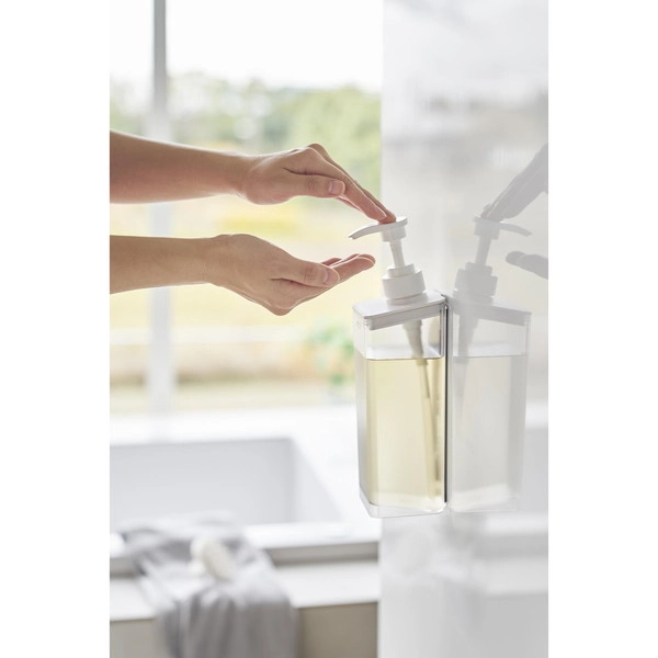 【MIST】たっぷり洗剤が出るマグネットディスペンサー ミスト シャンプー ホワイト