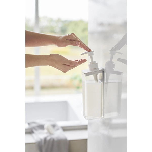 【MIST】たっぷり洗剤が出るマグネットディスペンサー ミスト コンディショナー ホワイト