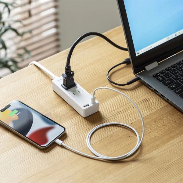 USB充電機能付きタップ Type-C搭載 TAP-B101UC-2W