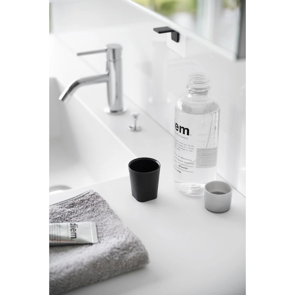 【tower】フィルムフックマグネットマウスウォッシュタンブラー タワー ブラック