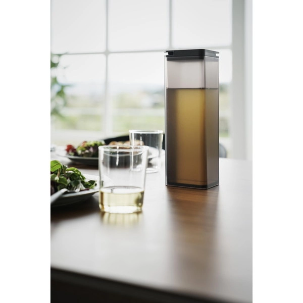 【tower】水はね防止フィルター付き両方から注げる冷水筒 タワー ブラック