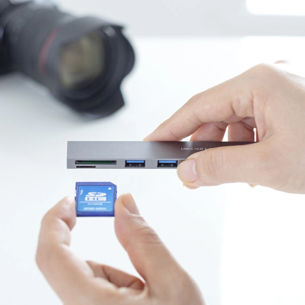 USB 5Gbps 3ポート スリム ハブ(カードリーダー付き・USB A接続) USB-3HC320MS