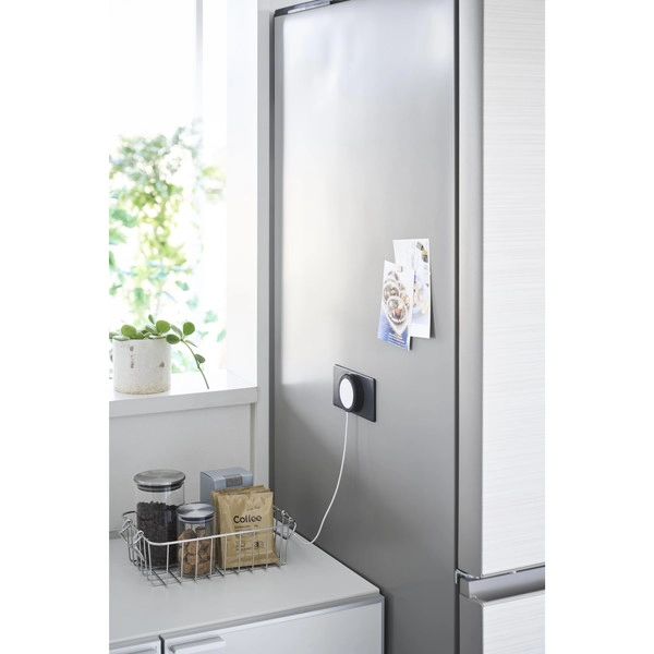 【tower】マグネットスマートフォン充電ホルダー タワー ブラック