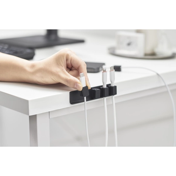 【smart】テープで貼り付けるマグネットケーブルホルダー スマート 5連 ブラック