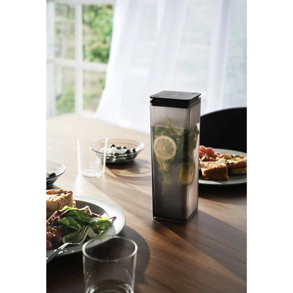 【tower】水はね防止フィルター付き両方から注げる冷水筒 タワー ブラック