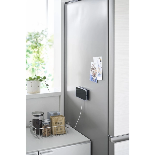 【tower】マグネットスマートフォン充電ホルダー タワー ブラック