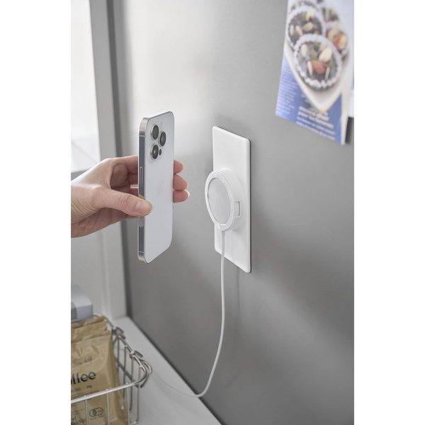 【tower】マグネットスマートフォン充電ホルダー タワー ホワイト