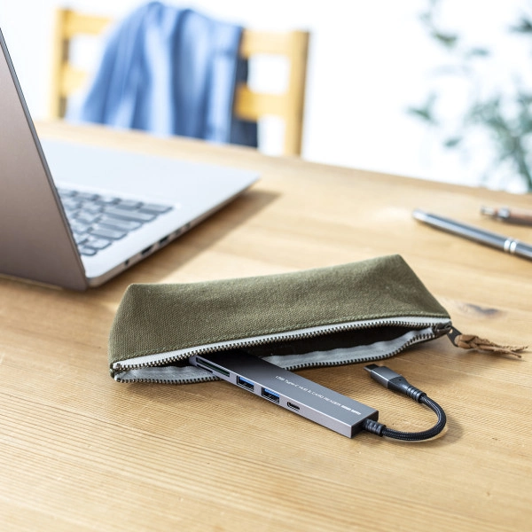 USB 5Gbps 3ポート スリム ハブ（カードリーダー付き・Type-C接続） USB-3TCHC21MS