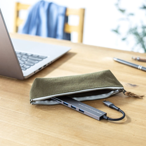 USB 5Gbps 3ポート スリム ハブ（カードリーダー付き・Type-C接続） USB-3TCHC20MS