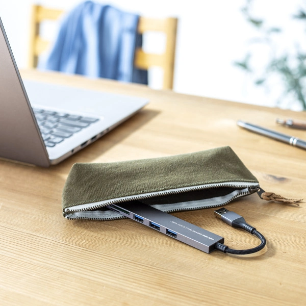 USB 5Gbps 3ポート スリム ハブ(カードリーダー付き・USB A接続) USB-3HC320MS