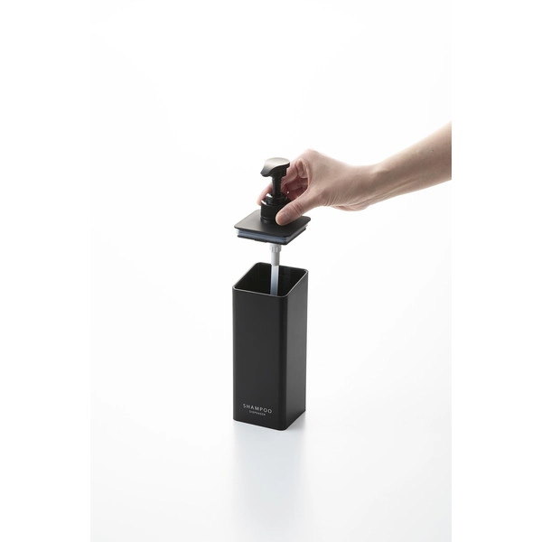 【tower】たっぷり洗剤が出るマグネットディスペンサー タワー シャンプー ブラック