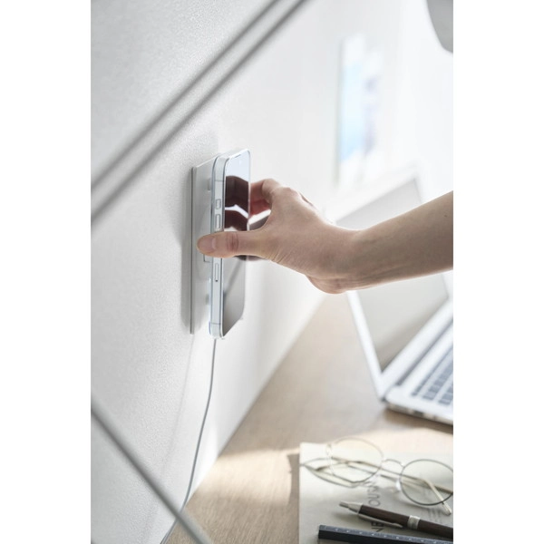 【tower】ウォールスマートフォン充電ホルダー タワー 石こうボード壁対応 ホワイト