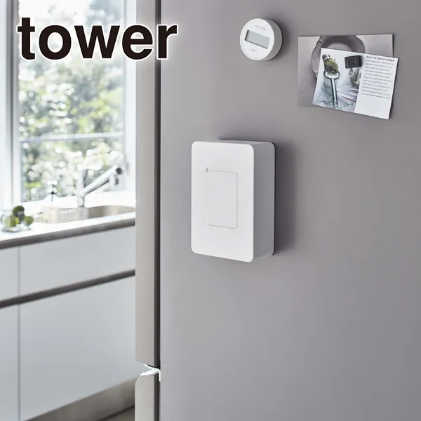 【tower】マグネットウェットシートホルダー タワー (ホワイト)